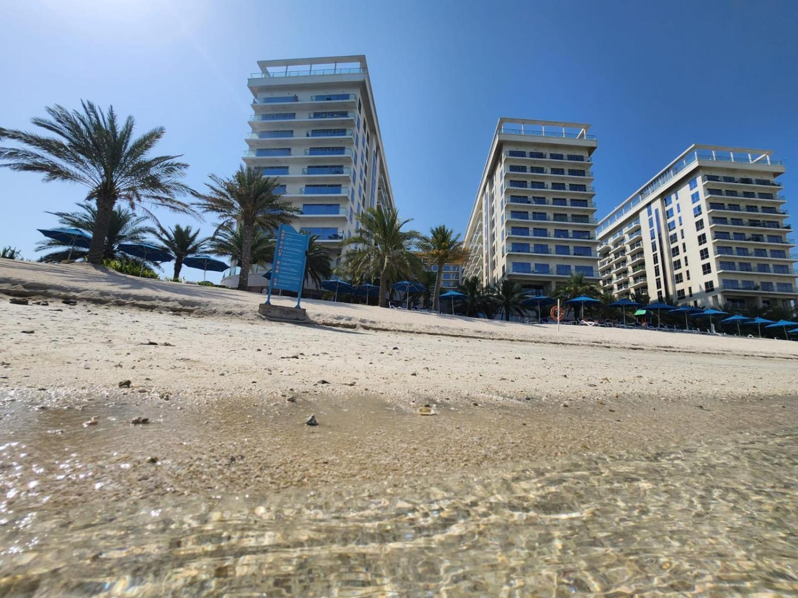 Marjan Island Beautiful Apartment Sea Side View Beach Luxury Rooms Ras Al Khaimah Uae מראה חיצוני תמונה
